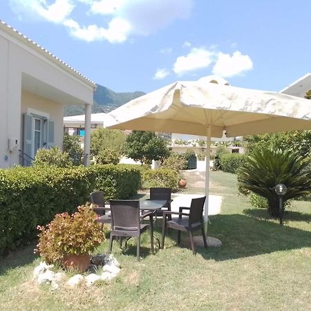 Manolia Apartments อิปโซส ภายนอก รูปภาพ